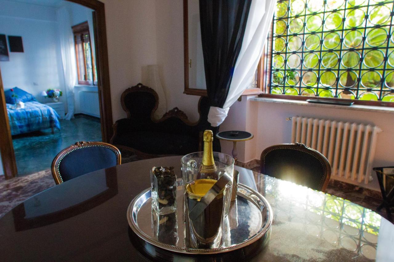 Vatican House Apartment Roma Phòng bức ảnh